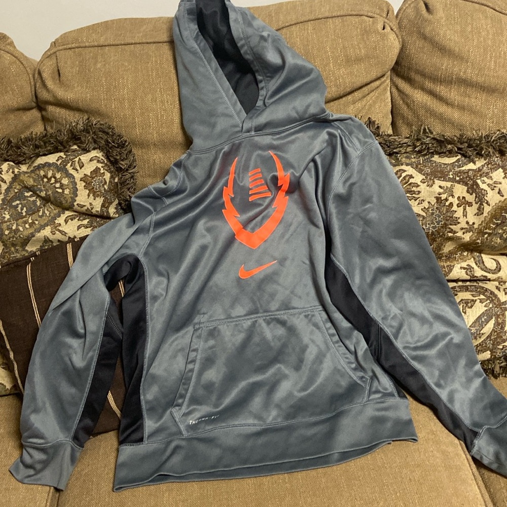 Nike hoodie boys size XL